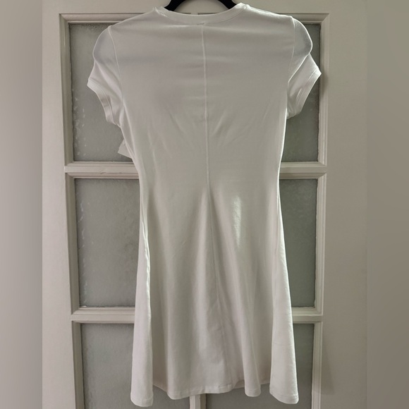 NEW SKIMS Cotton Jersey Cutout Heart Mini Dress in Snow - Picture 10 of 10